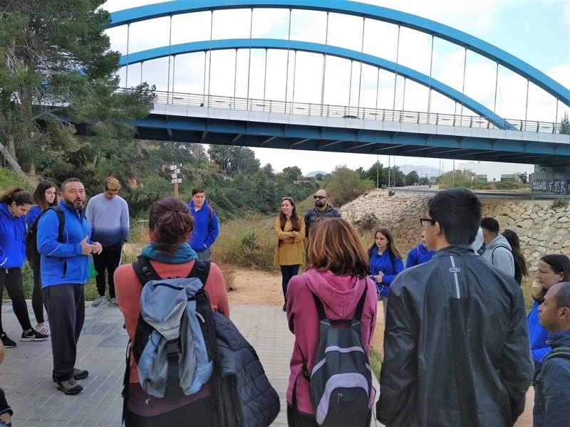 inici-de-la-ruta-sota-el-pont-blau-de-torrent